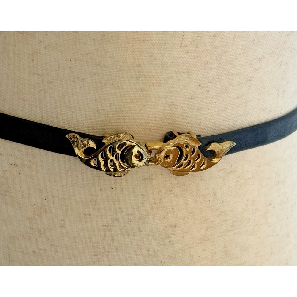 Mimi di N Belt Kissing Fish Brass Buckle 1970s Vintage Navy Skinny 29" adjustabl